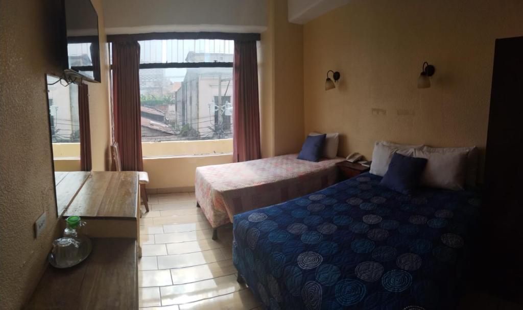 Hotel Sevilla photo 2