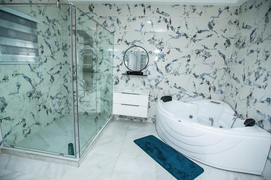 Elegant and Cosy Four Bedroom Home in Accra photo 3