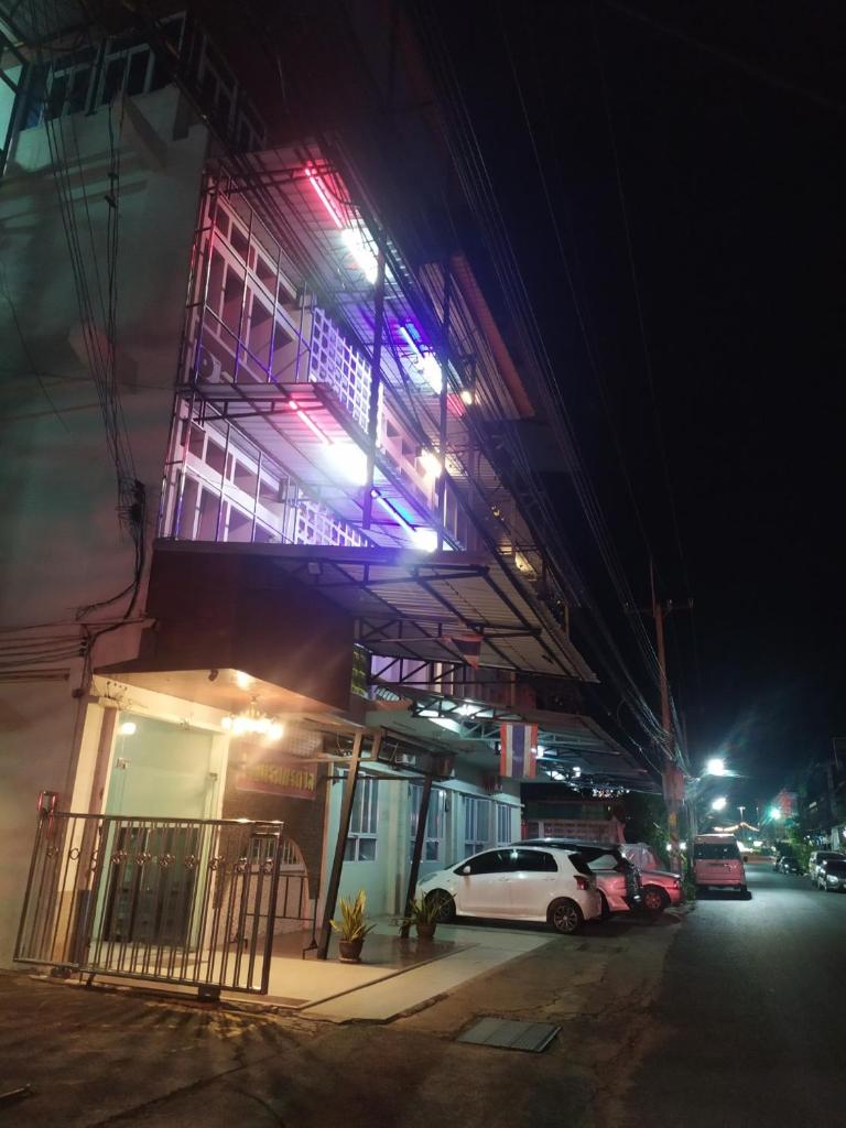 โรงแรมพรถวิล ศรีสะเกษ Sisaket PonTaWin Budget Inn photo 1