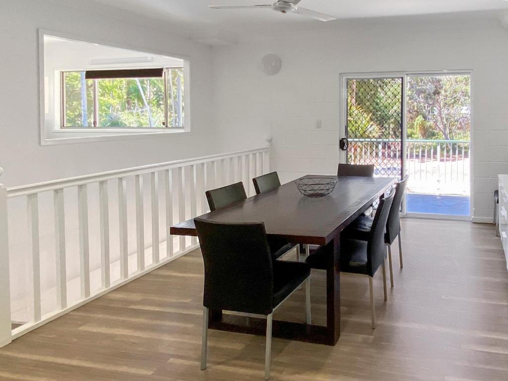 Large One Bedroom Home & Pool in Arcadia photo 3