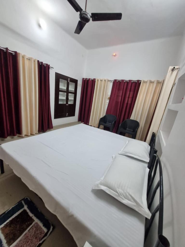Krishna Homestay photo 4