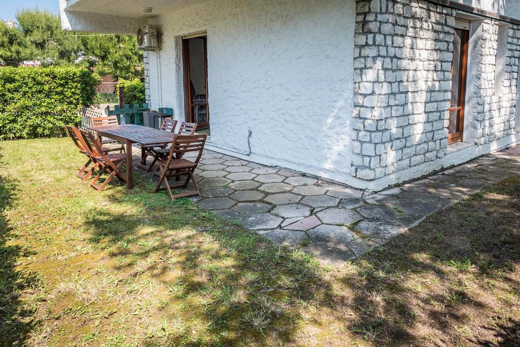 M085 - Marcelli, trilocale con giardino al Residence MARE VERDE photo 4