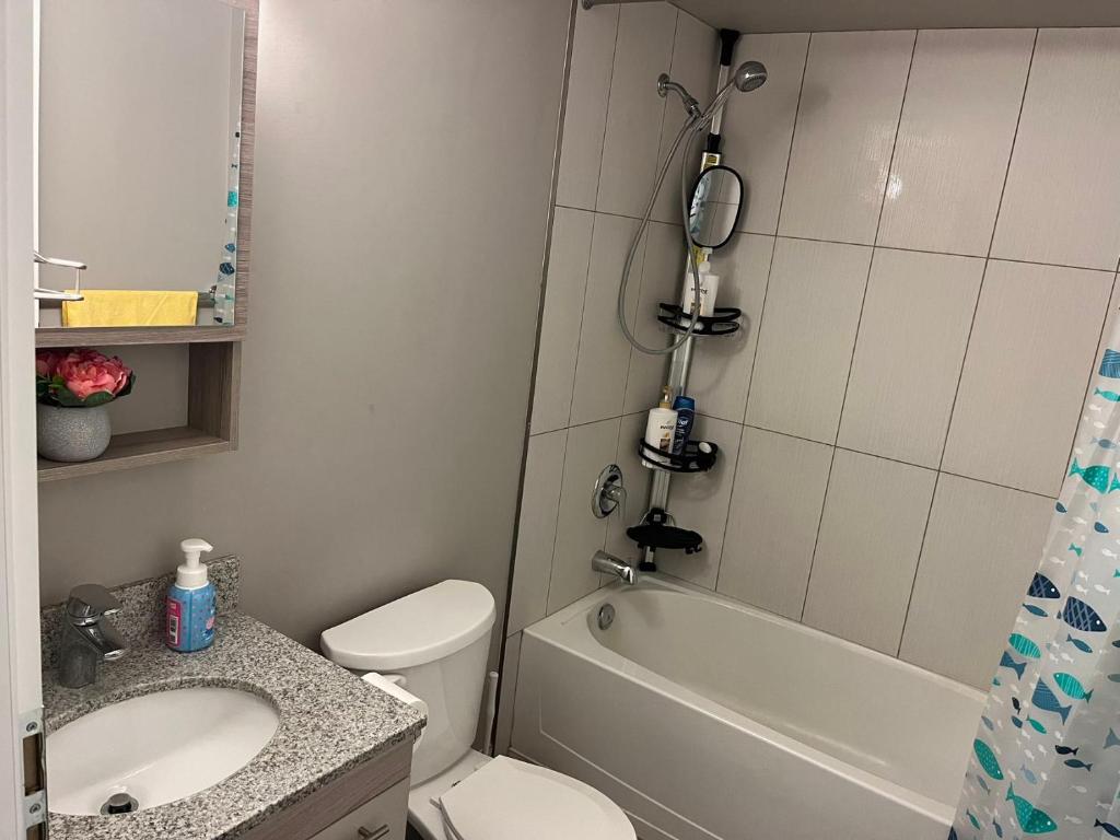 1-bedroom condo near University of Waterloo photo 1