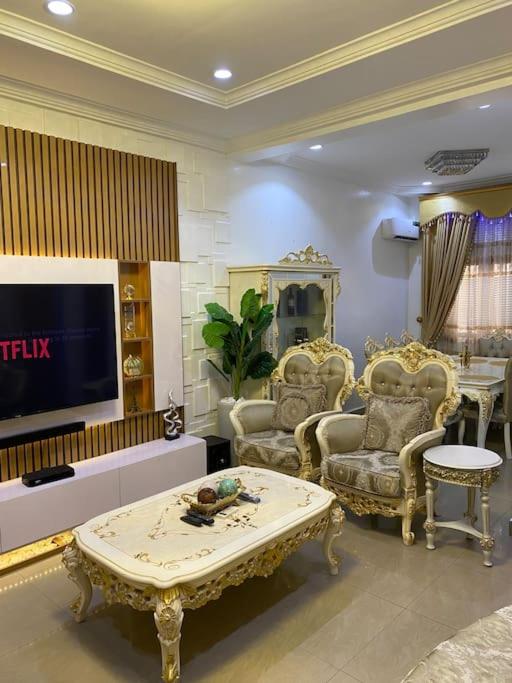 A luxury 2bedroom apartment
