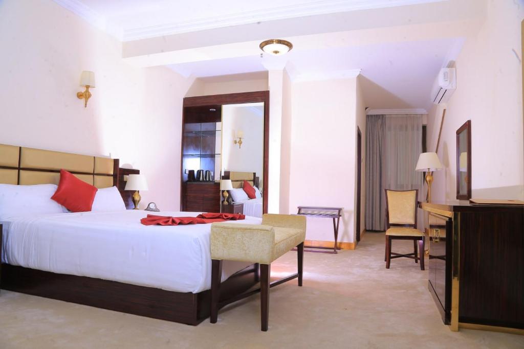 Sunland International Hotel photo 3
