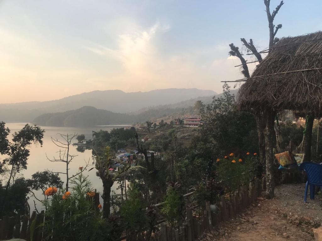Little Heaven Restaurant & Guesthouse