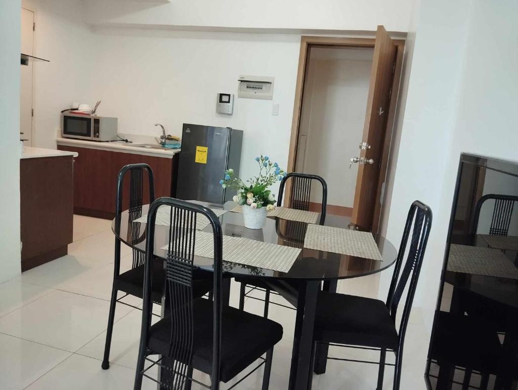 Roxas Blvd Stunning Studio Condo Near US Embassy photo 2