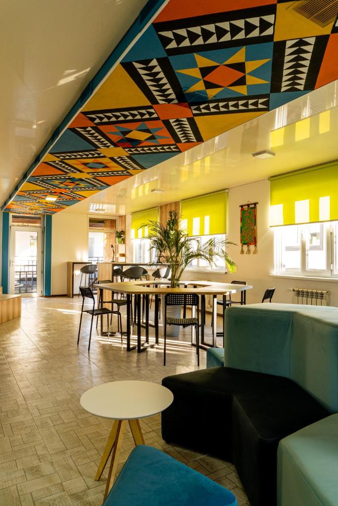 People Hostel & Coworking photo 3