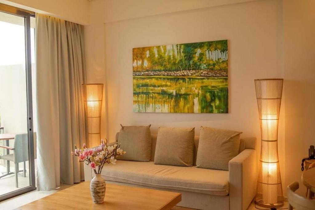 villa ocean and apartment Da Nang