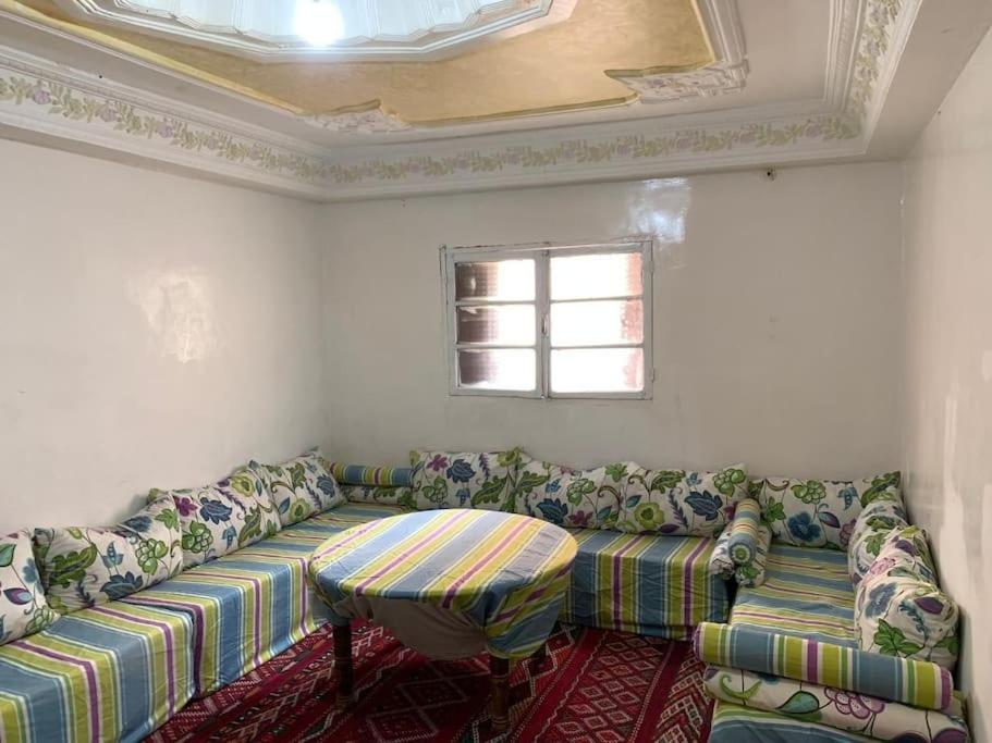 Appartement meublé sans vis à vis proche de toutes commodités 5 min à Marjane chaikh Zaid et centre ville photo 1