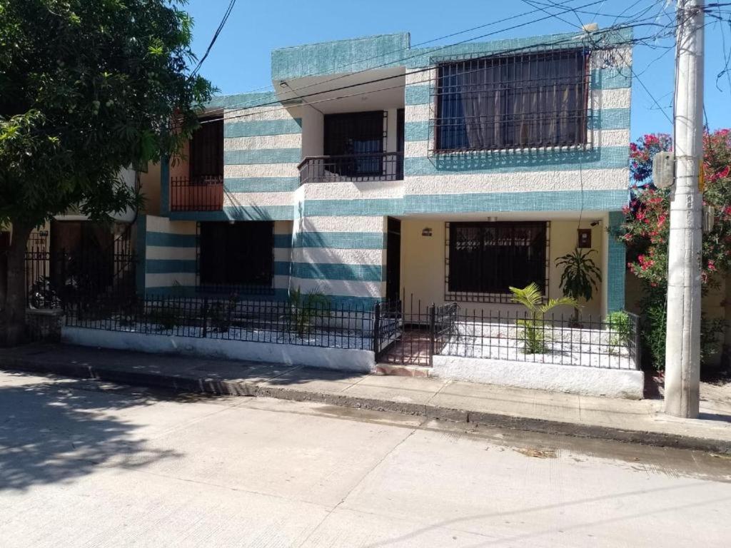 Cocoasis Casa Hostal