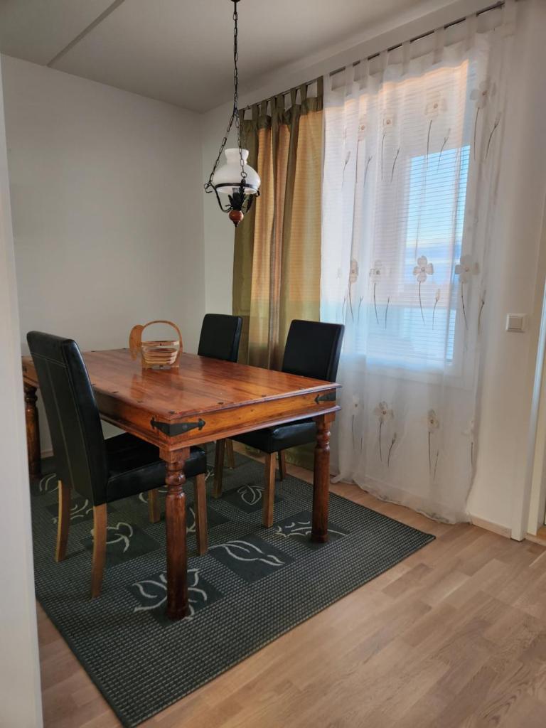 Kompakti kolmio saunalla, Kalajoen keskustassa photo 2