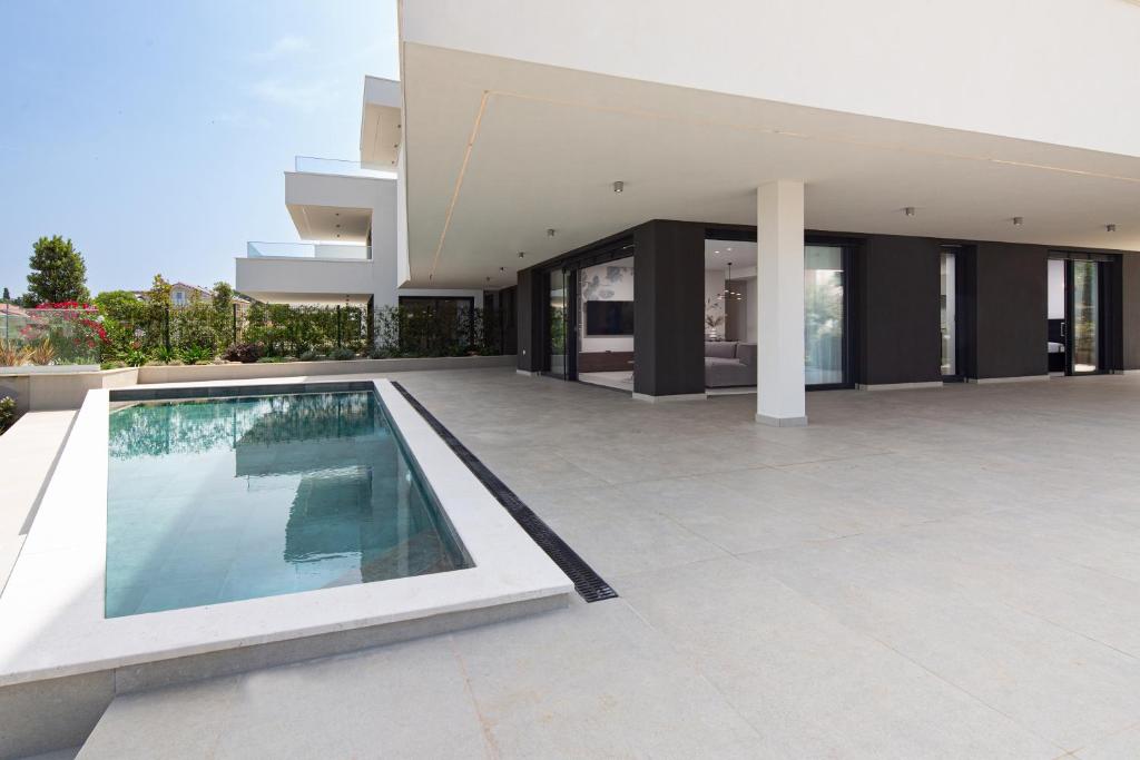 HADRIE LUXURY RESORT AND VILLAS Azimut photo 1