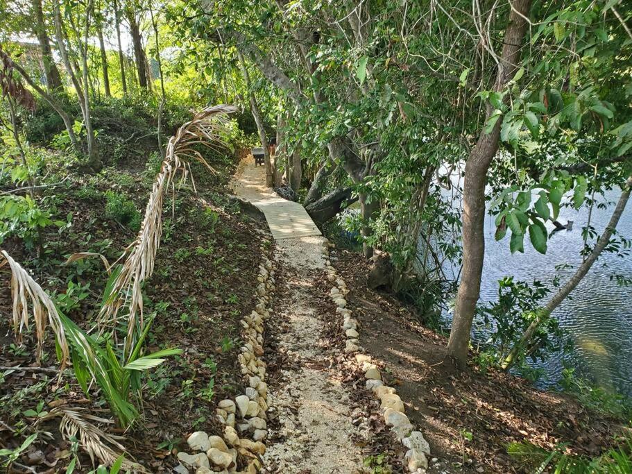 Sanctuary at Paslow Falls-Belize photo 4