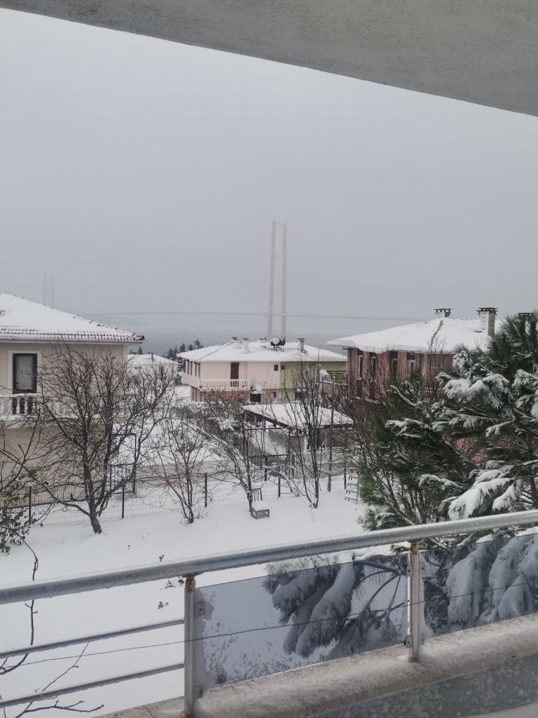 1915 Çanakkale Köprü manzarali 700m2 bahceli mustakil ev photo 1