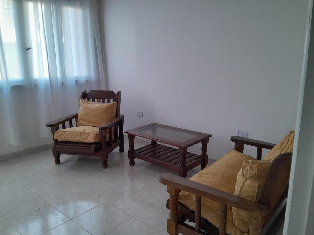Casa Privada 2 habitaciones, amueblada Centro Necochea photo 4