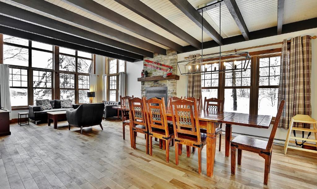 Chalet 9001 Chemin des Alpages by Les Chalets Alpins photo 4
