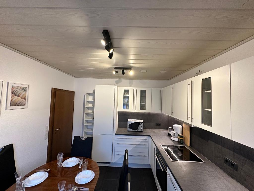 Spacious Large apartment in Bielefeld photo 4