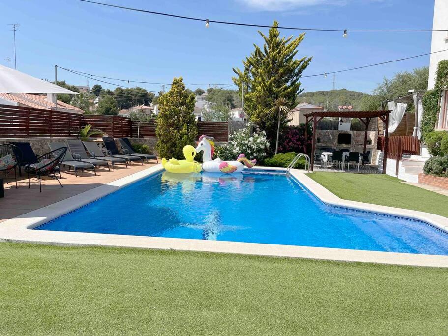 Oasis Villa , Prívate Pool and Golden Beaches photo 3