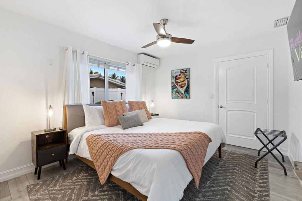 Newly renovated 3 bedrooms near the beach and res1 photo 4