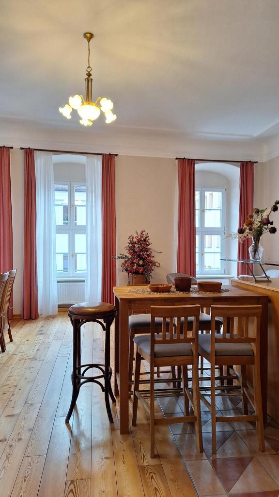 Stadtpalais Romantik-Suite 3 Zimmer maximal 6 Personen photo 3