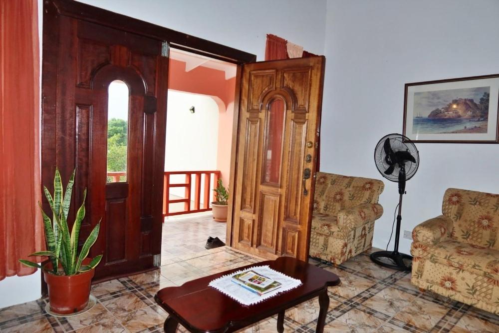 Elegant Rays Apartment- Golf Course , Grenada photo 2