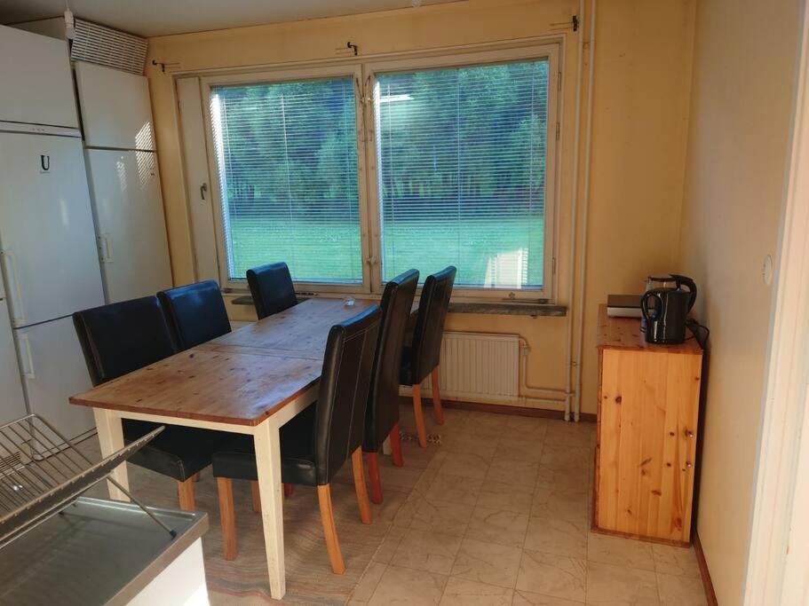 Large Apartment, Quality Company Accommodation. photo 2