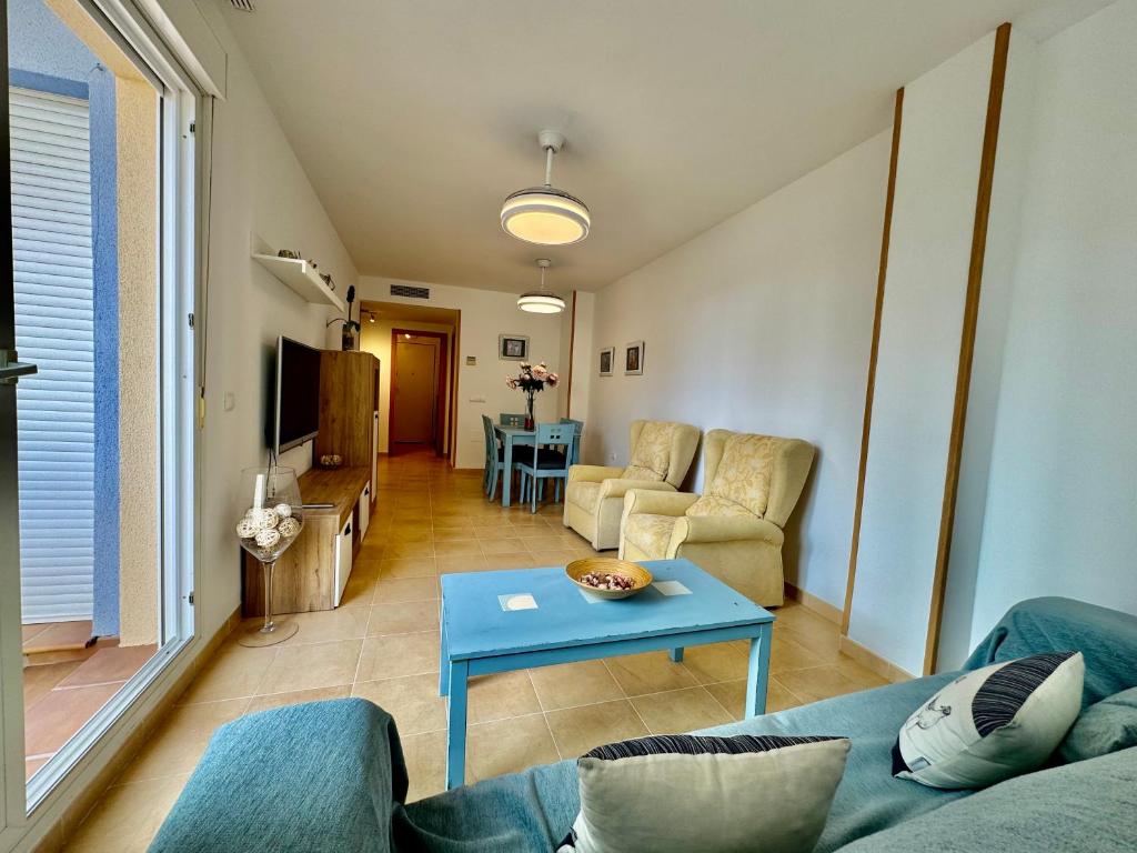 Apartamento con vistas al mar en urbanización de lujo Almerimar photo 3