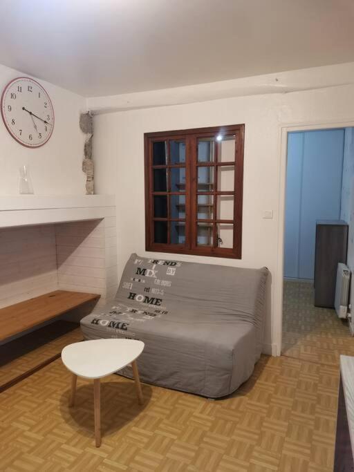 T1 bis centre ville d'Aurillac photo 2