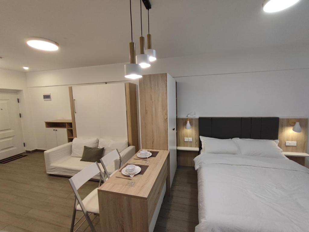 Vientiane city center modern apartment photo 3