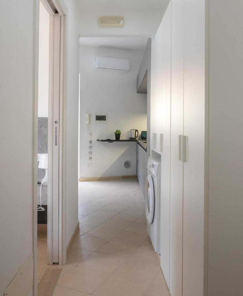 VivimiHome - Holiday Life Rome - Tap to explore photos