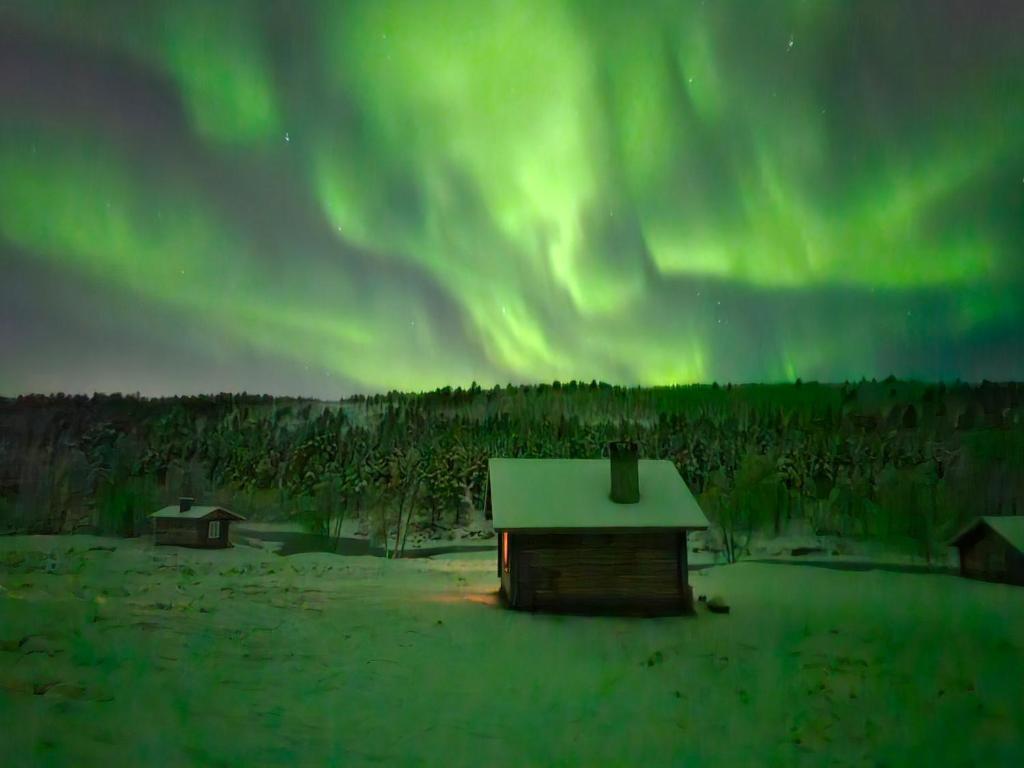 Leppälän vanhatupa rantasaunalla photo 1
