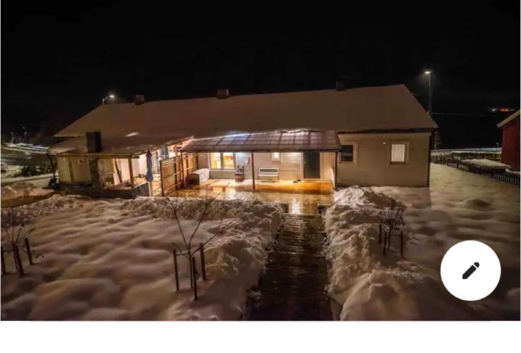 Sea view Holmestrand sauna and hot tube appartment photo 1