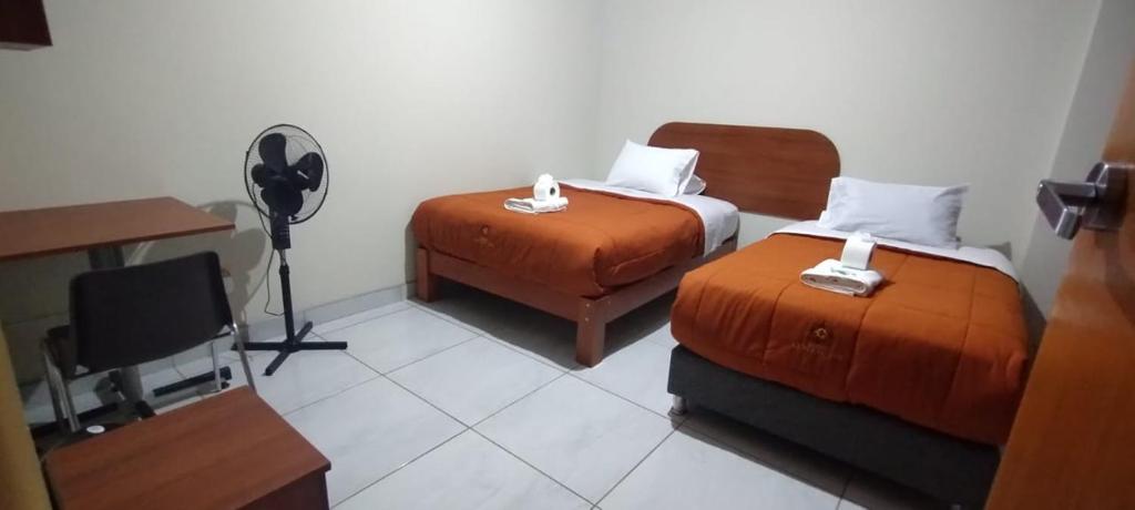 HOTEL CENTRAL INN photo 1