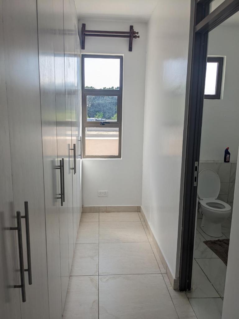 Awali Villa B33