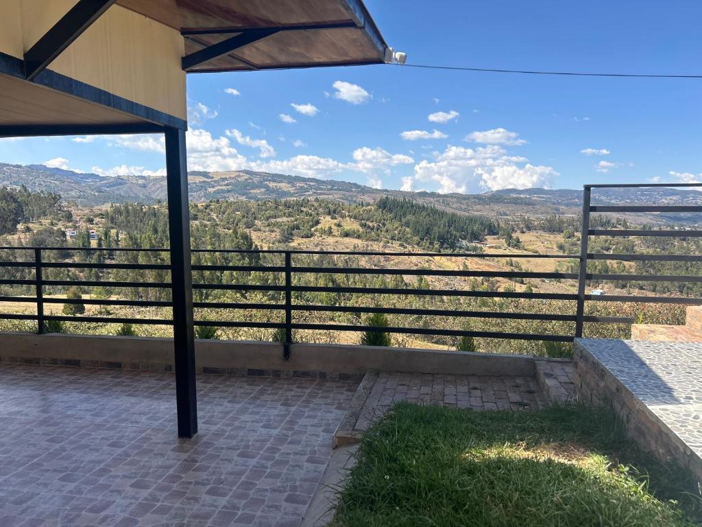 Nuevo Chalet con Jacuzzi Interior y agua caliente ! 30 minutos gratis photo 1