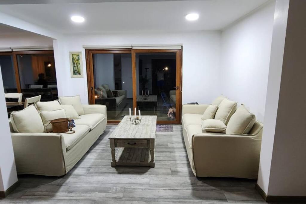 Maravillosa casa frente al lago photo 4