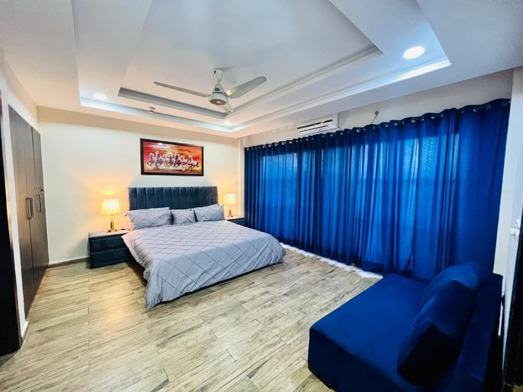 Executive one bedroom apartment in bahria hieghts photo 2