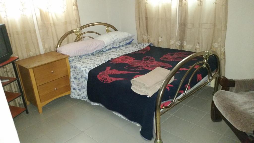 #11 princess apartments, 230mt to senegambia strip photo 1