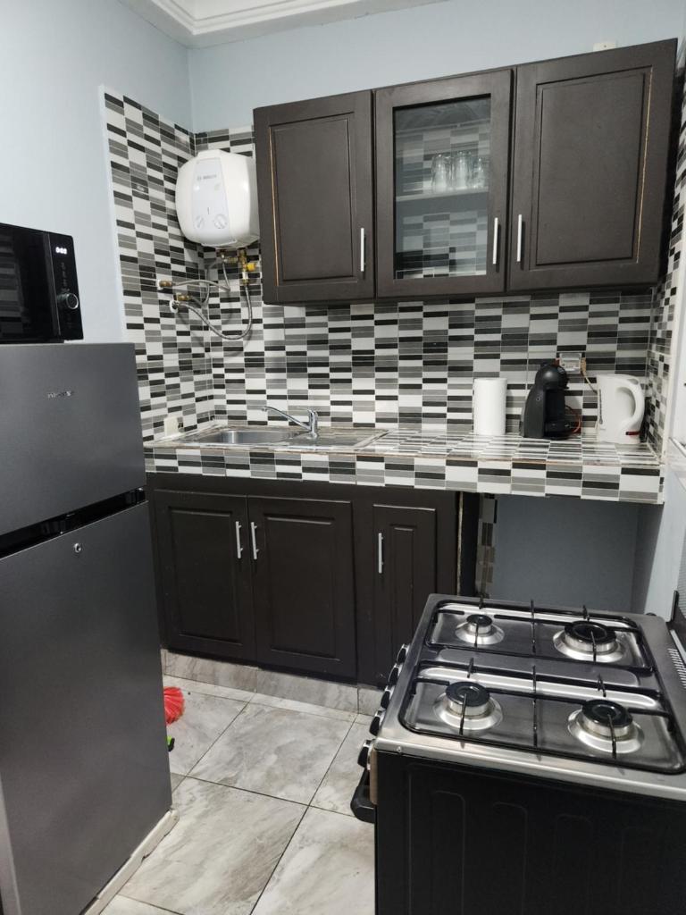 Magnifique Appartement Calme, Propre et Sécurisé avec groupe Electrogène photo 1