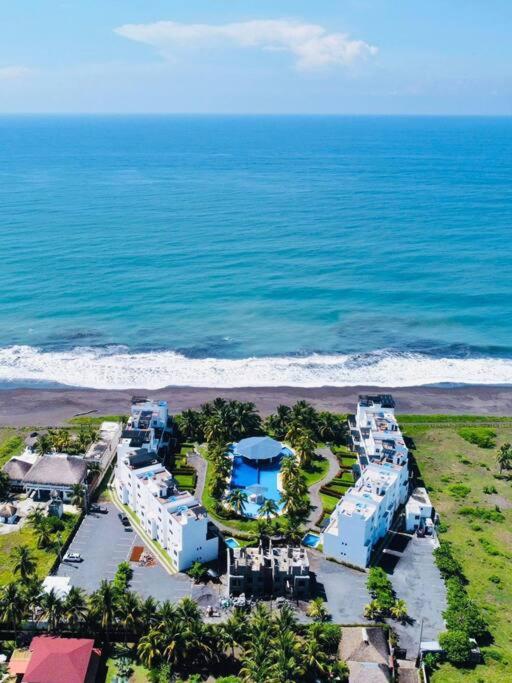 Lindo Apartamento junto al Mar