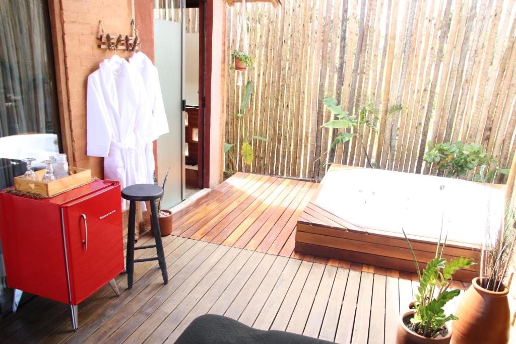Budha's House! Jacuzzi e vista para as montanhas. photo 1