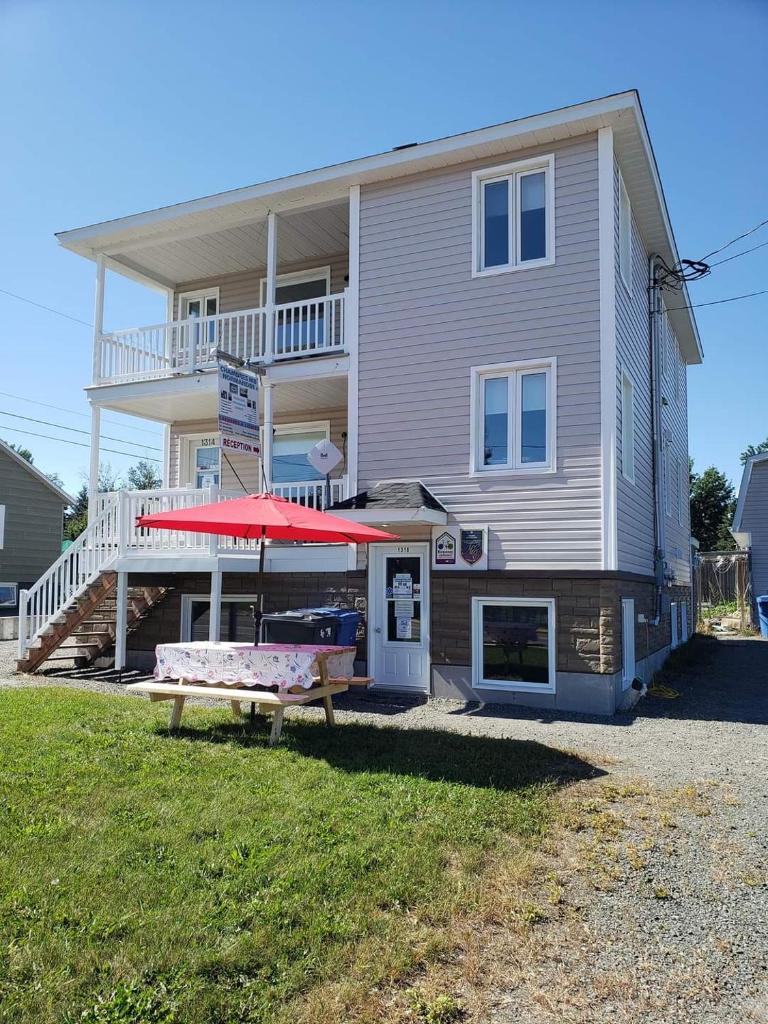 Chambres MB Normandin (Lac St -Jean) photo 1