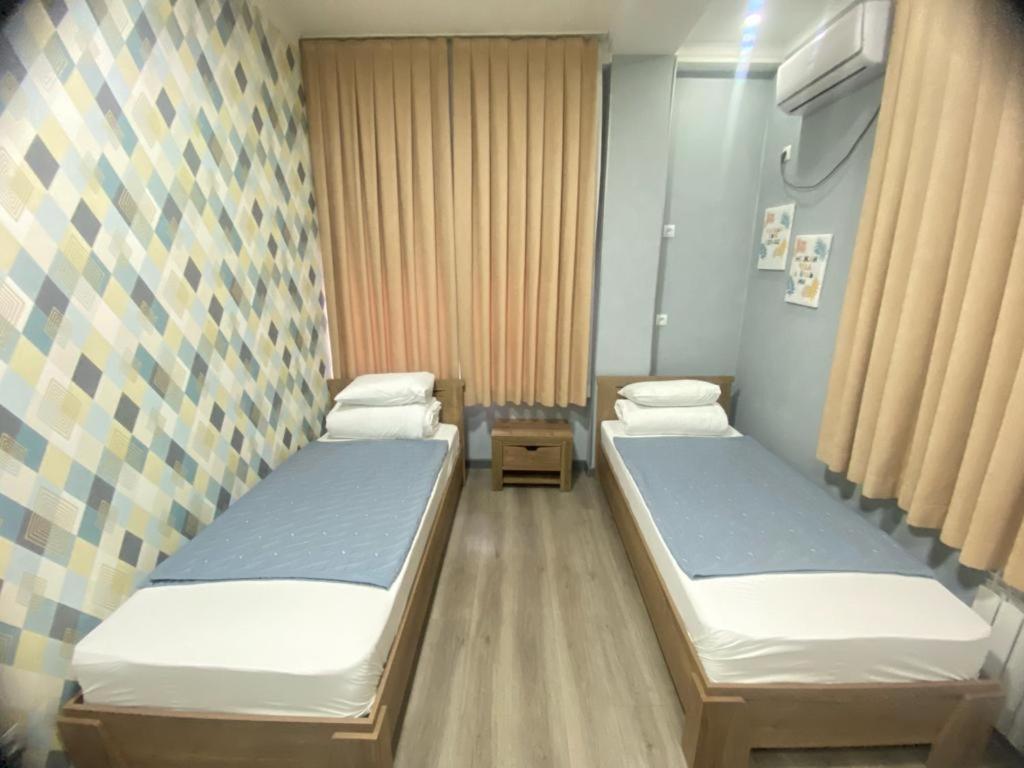 Inter Hotel Bishkek photo 1
