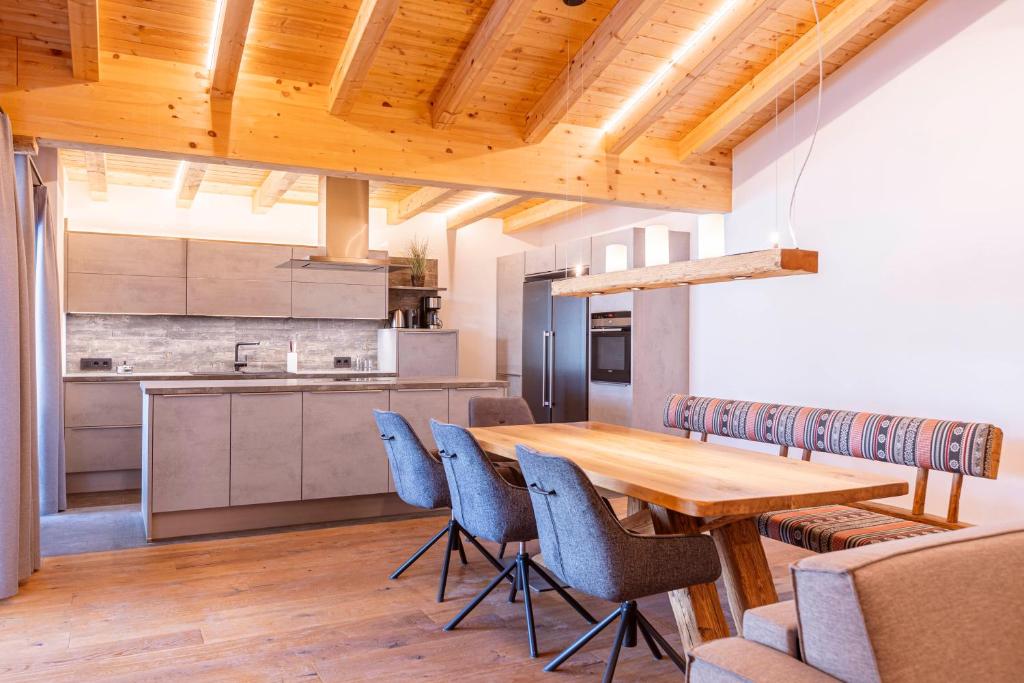 Zugspitz Suites Lermoos by ALPS RESORTS photo 1