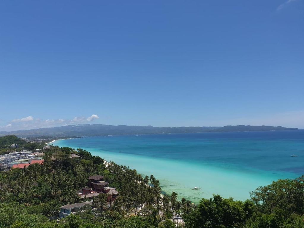 Amor Penthouse/Honeymoon Suite with Jacuzzi - Best View in the Island. Hidden Paradise! photo 3