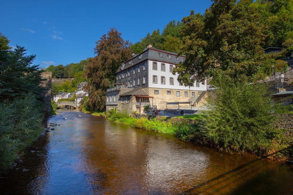 Elbershof Monschau photo 1