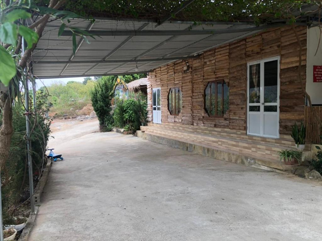 Lưng Đồi Homestay Mộc Châu