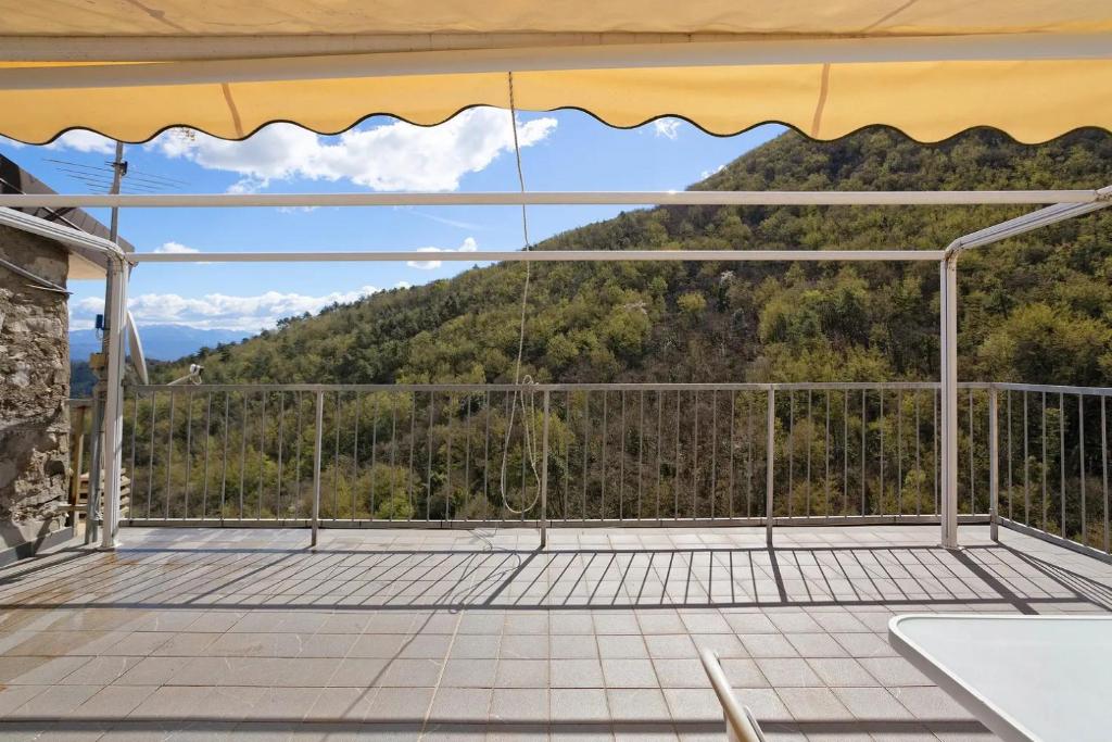 Tramonti & Monti 5 Terre photo 1