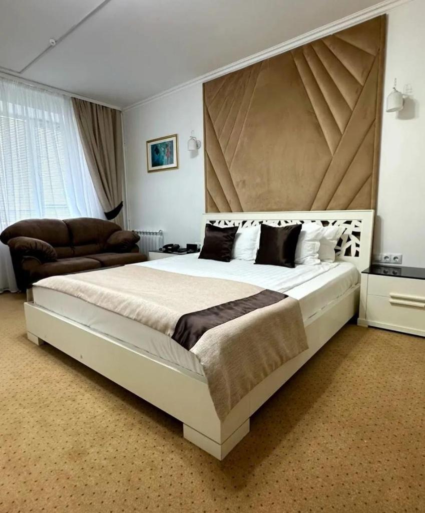 Kurmet Hotel photo 2